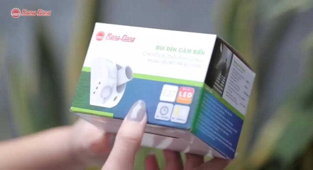 Đui đèn cảm biến chuyển động Rạng Đông hồng ngoại tự động bật tắt , Đui đèn E27 cảm ứng chuyển động | BigBuy360 - bigbuy360.vn