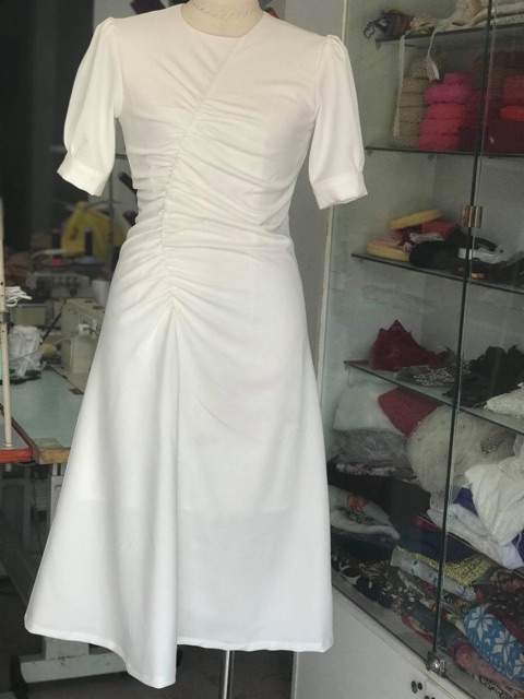 Đầm nhíu tôn dáng cover brand fleurie closet