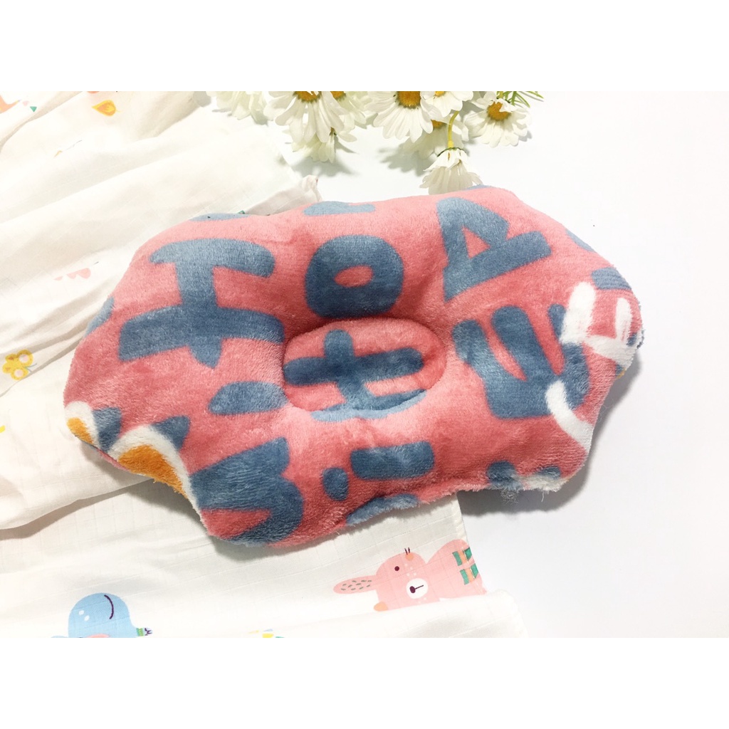 Gối lõm DuDuLa vải Nhung mềm mịn cho bé chống bẹp đầu
