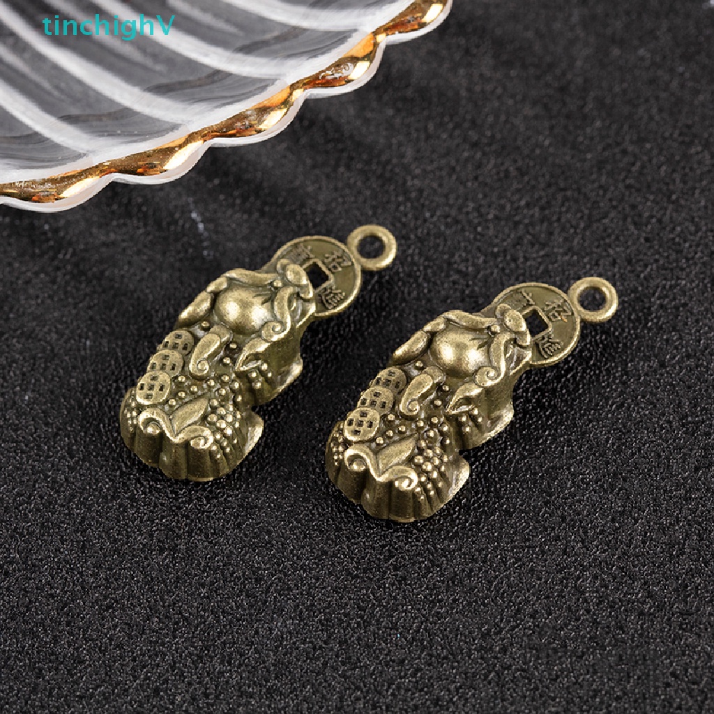 [TinchighV] Mặt Dây Chuyền Hình Pixiu May Mắn Bằng Đồng Thau Thủ Công Cổ Điển Có Móc Khóa Xe Hơi May Mắn [Mới]