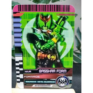 Thẻ bài sưu tầm card in kamen rider Decade đọc được 2 mặt trong Driver Kamen Rider card Kiva Basshaa form