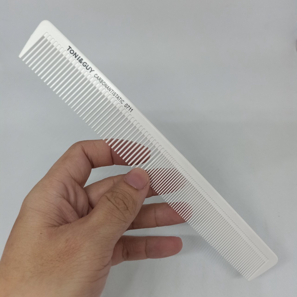 Lược Cắt Tóc Toni and Guy Trắng 0711