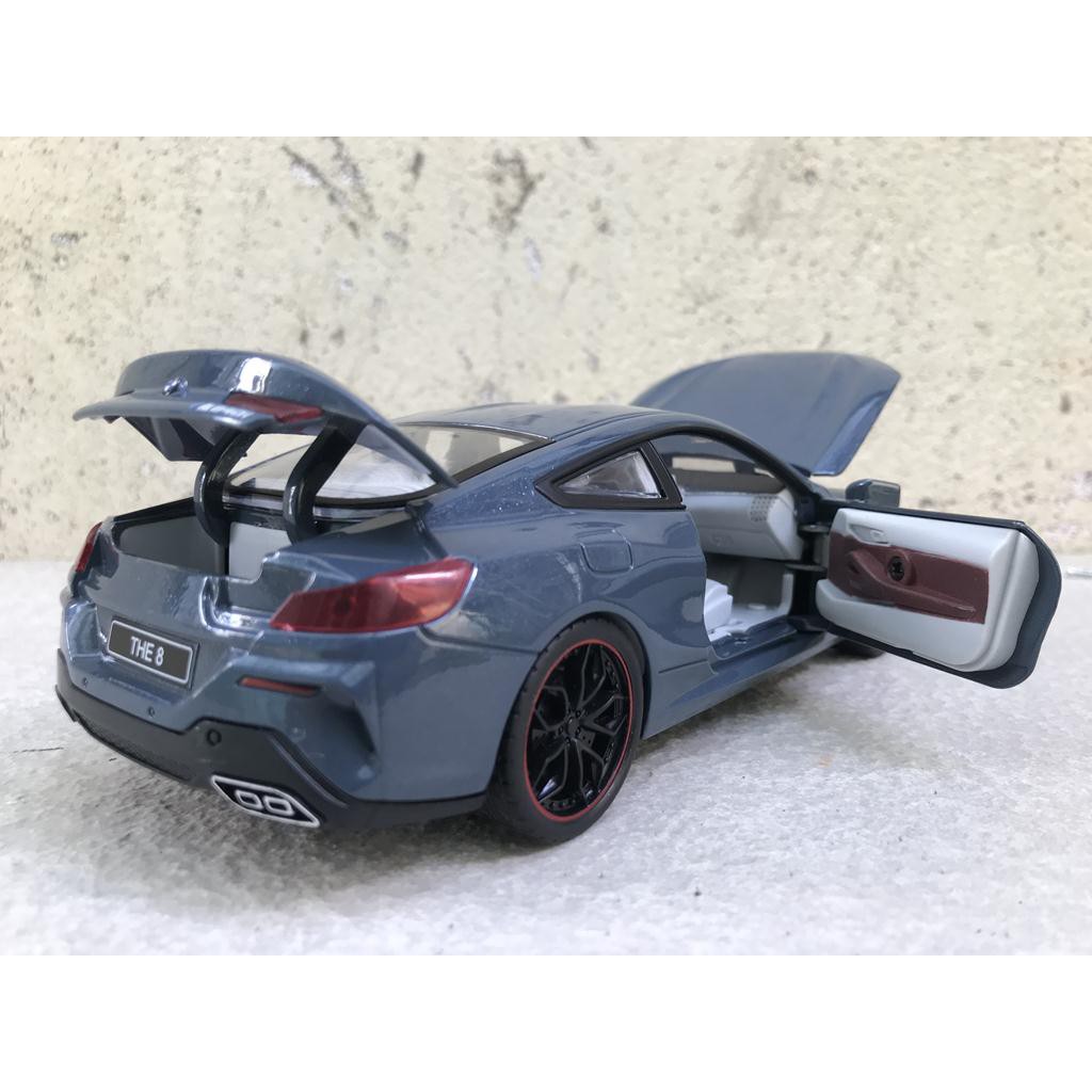 Mô hình xe ô tô BMW 840I Coupe 2020 1:24