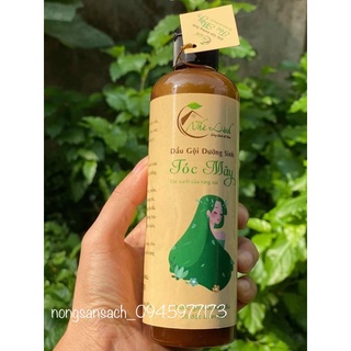 Dầu gội dưỡng sinh tóc mây.
