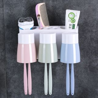 Kệ để bàn chải đánh răng
