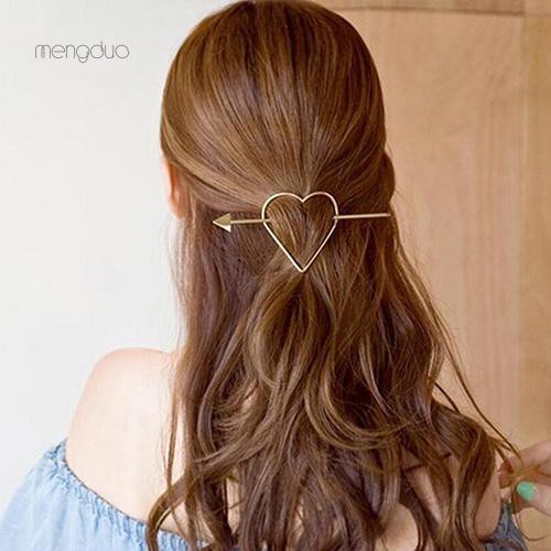 1 Kẹp Tóc Hình Ngôi Sao / Trái Tim Dễ Thương