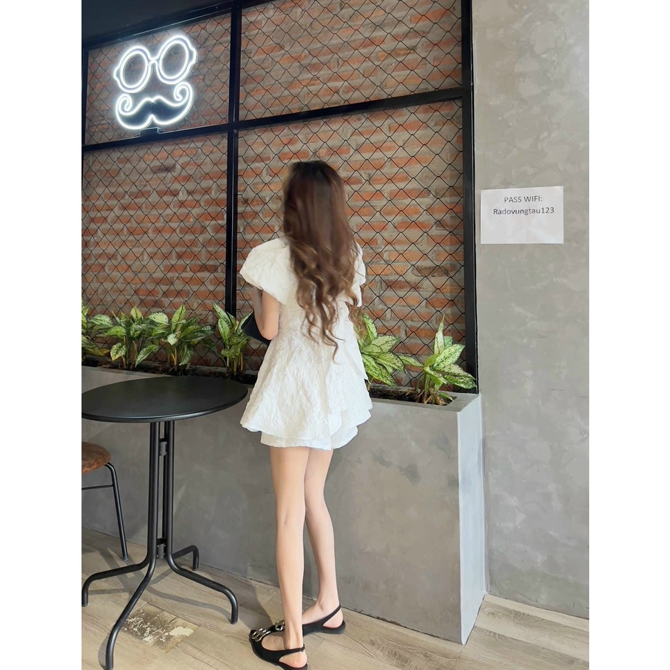 Set bộ đồ nữ gấm phồng tay khoét lưng đan nơ đơn giản, xinh xắn dành cho các tiểu thư đi học, đi chơi, dự tiệc