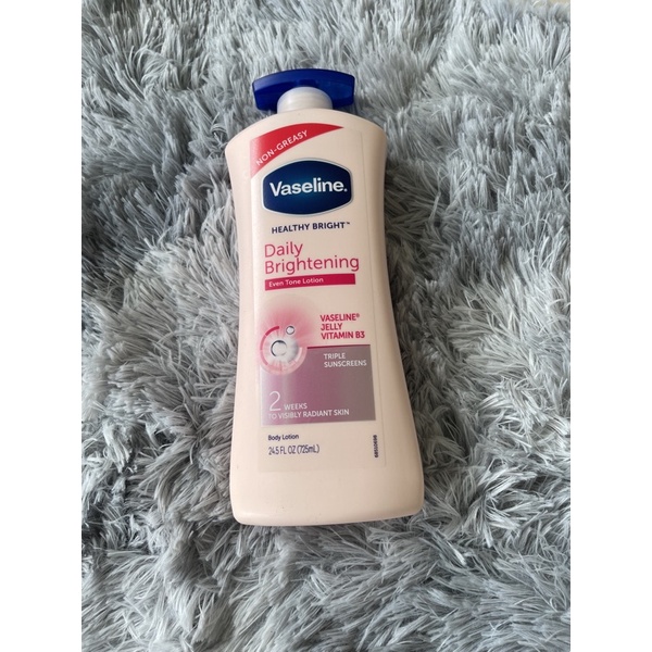 dưỡng thể vasaline 725 ml