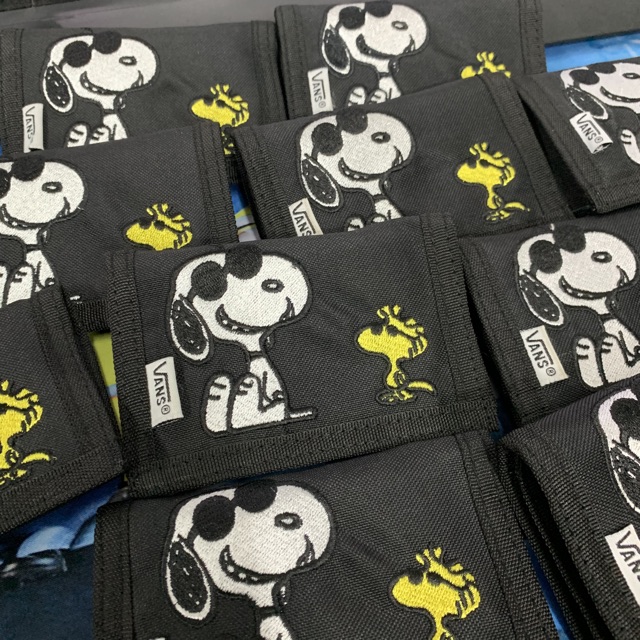 Túi Ví Van.s x Peanuts Slipped Black Wallet - Ví mini Snoopy