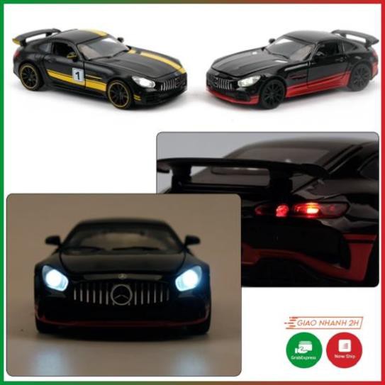 Mô hình siêu xe thể thao Mercedes có đèn, nhạc thích hợp cho việc trang trí phòng làm việc hoặc làm đồ chơi cho các bé