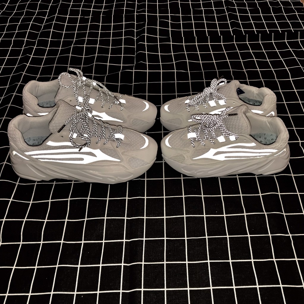 [Mã FAGREEN245 giảm 10% tối đa 30k đơn từ 99k] Giày thể thao nam nữ phản quang YZPQ Tặng tất đẹp [FREE SHIP] | BigBuy360 - bigbuy360.vn