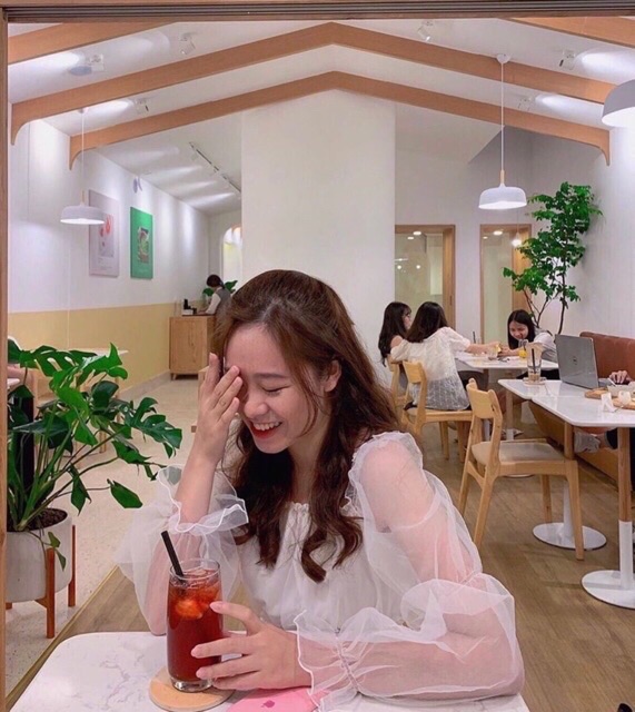 Áo voan lưới nhún tay bẹt vai