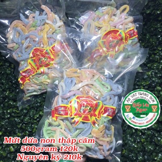 Mứt dừa non thập cẩm