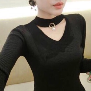 Áo len tăm vòng cổ choker hàng quảng châu chất đẹp. Kèm hình chụp thật chất dày dặn, k bai, k xù, k nhão. Đặt hàng nàooo