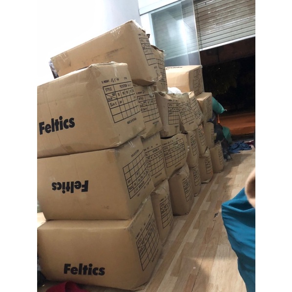 Bộ thể thao nam xuất Hàn