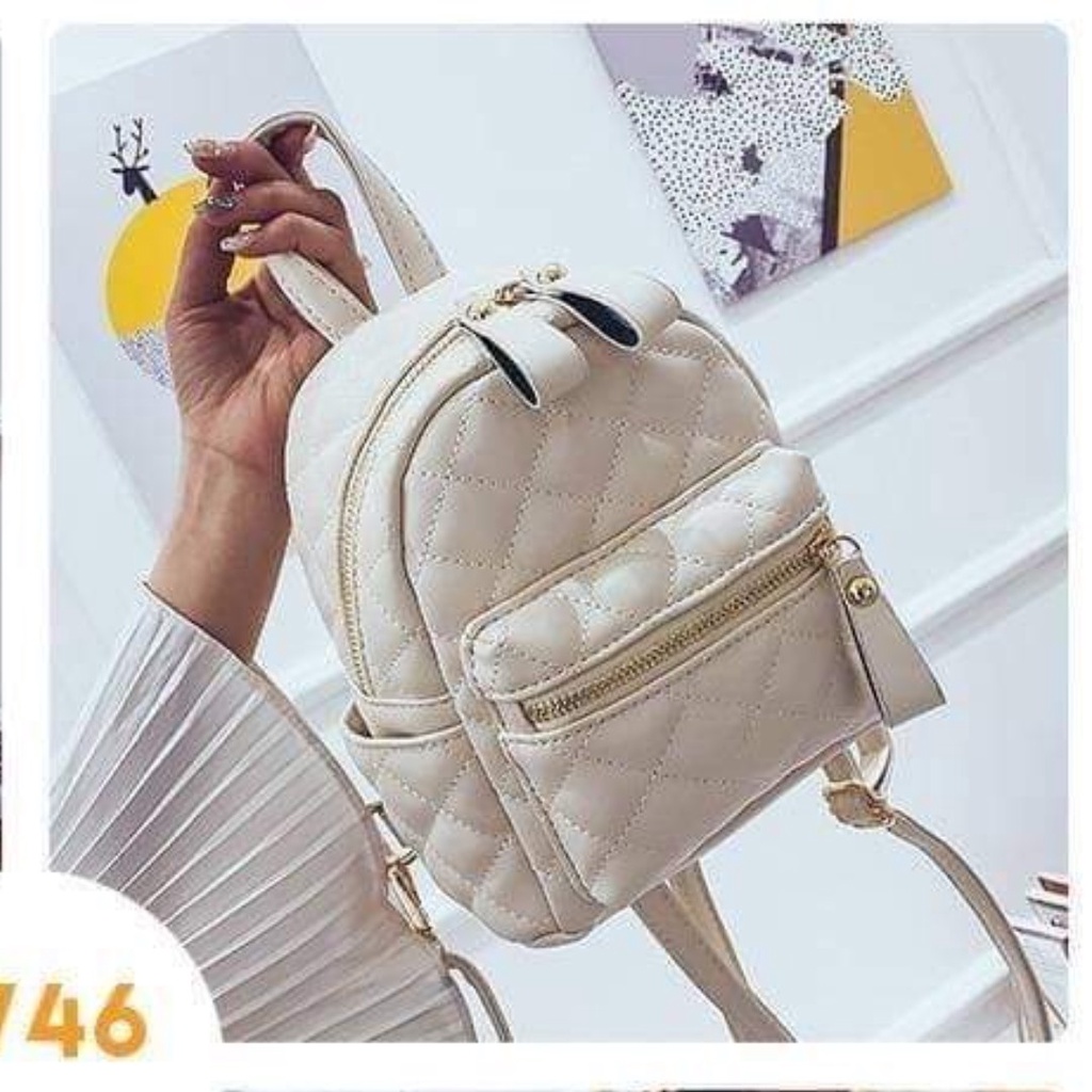 Mẫu balo mini chần trám 3 màu vàng đen trắng cực hot trend 2023