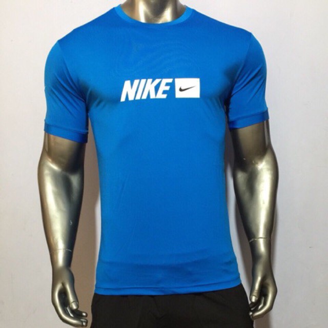 Bộ thể thao cong91
