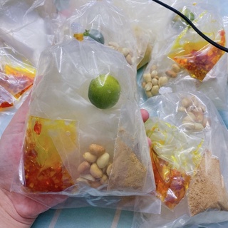 Bánh tráng sa tế hành phi, bánh tráng sa tế đậu phộng, bánh tráng chấm