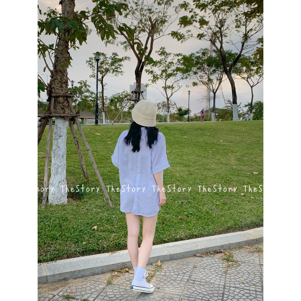 [STR] Áo sơ mi kẻ sọc dọc cúc sau A2373