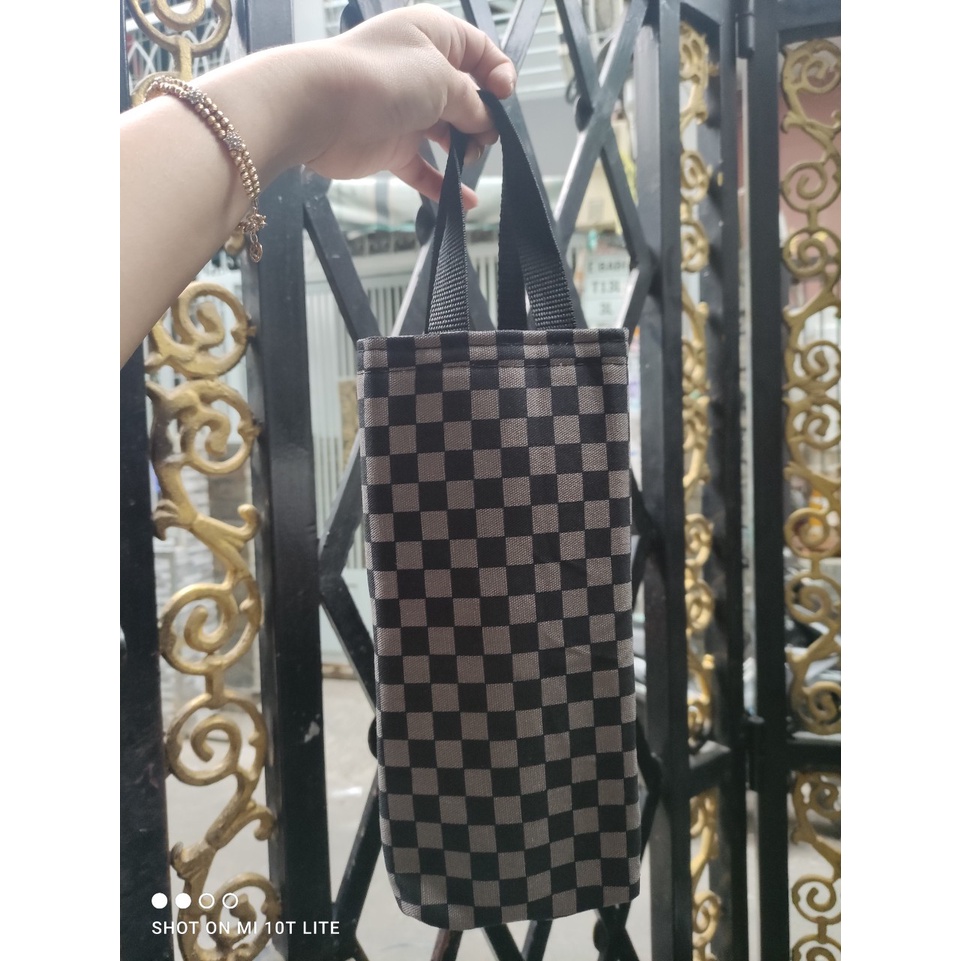 Túi vải bố siêu mềm đựng bình nước có lớp cách nhiệt 2 size 1200ml và 1500ml