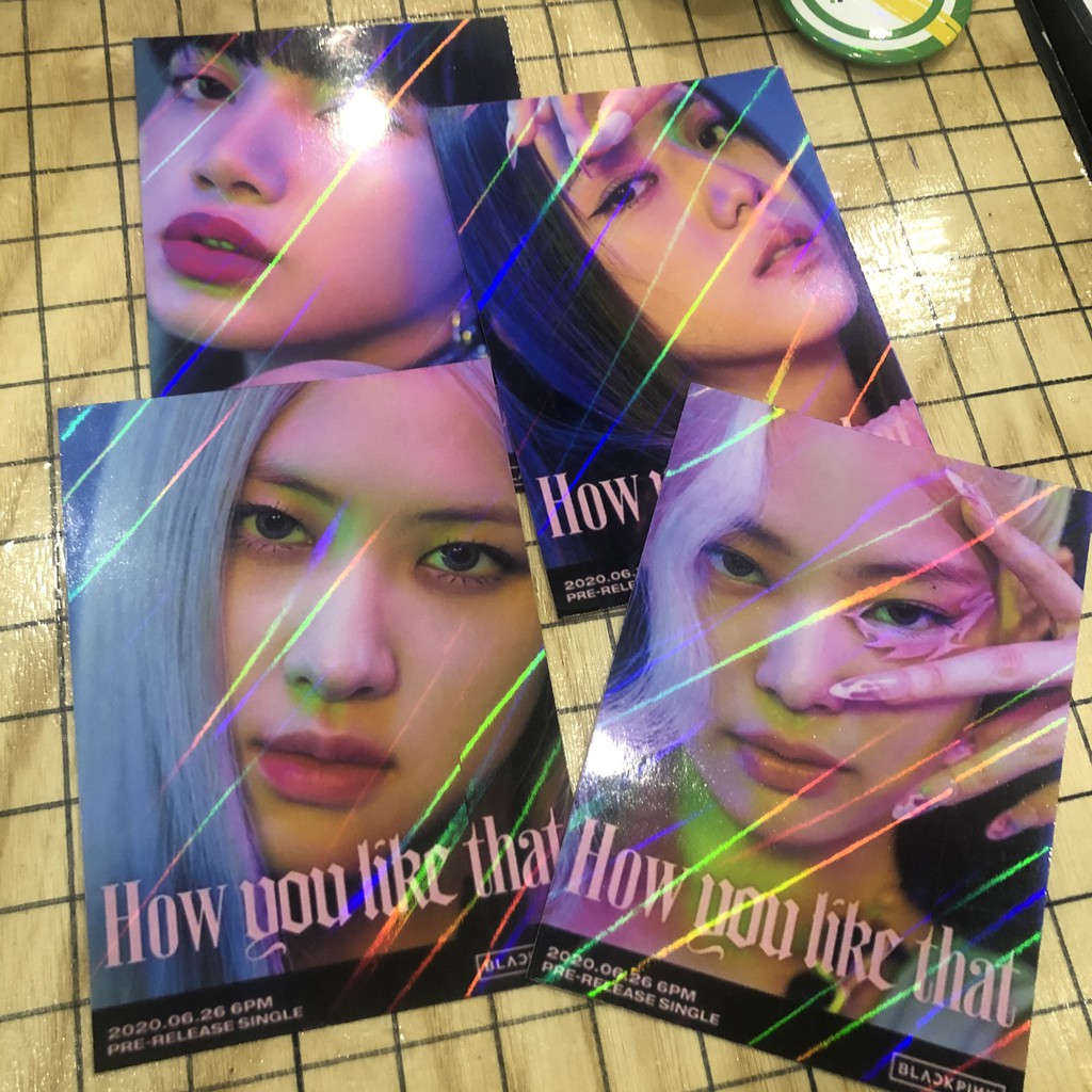 10 poster cán hologram in theo yêu cầu