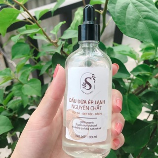 Dầu dừa ép lạnh nguyên chất Sam Natural 100%