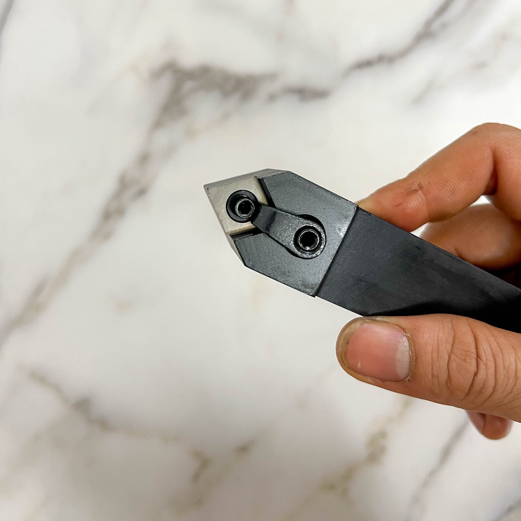 Cán dao tiện chạy ngoài lắp mảnh chíp C12