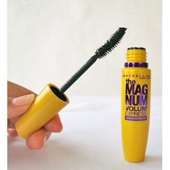 Mascara Maybelline The Mag Num Volum Express