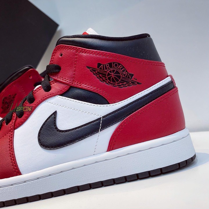 Giày Nike Jordan 1 Mid Chicago