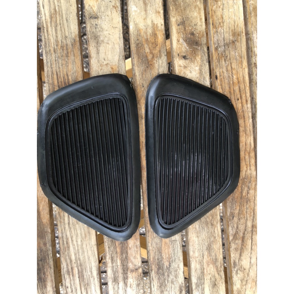 Cặp cao su ốp bình xăng lớn hàng mới cho xe honda 67-72