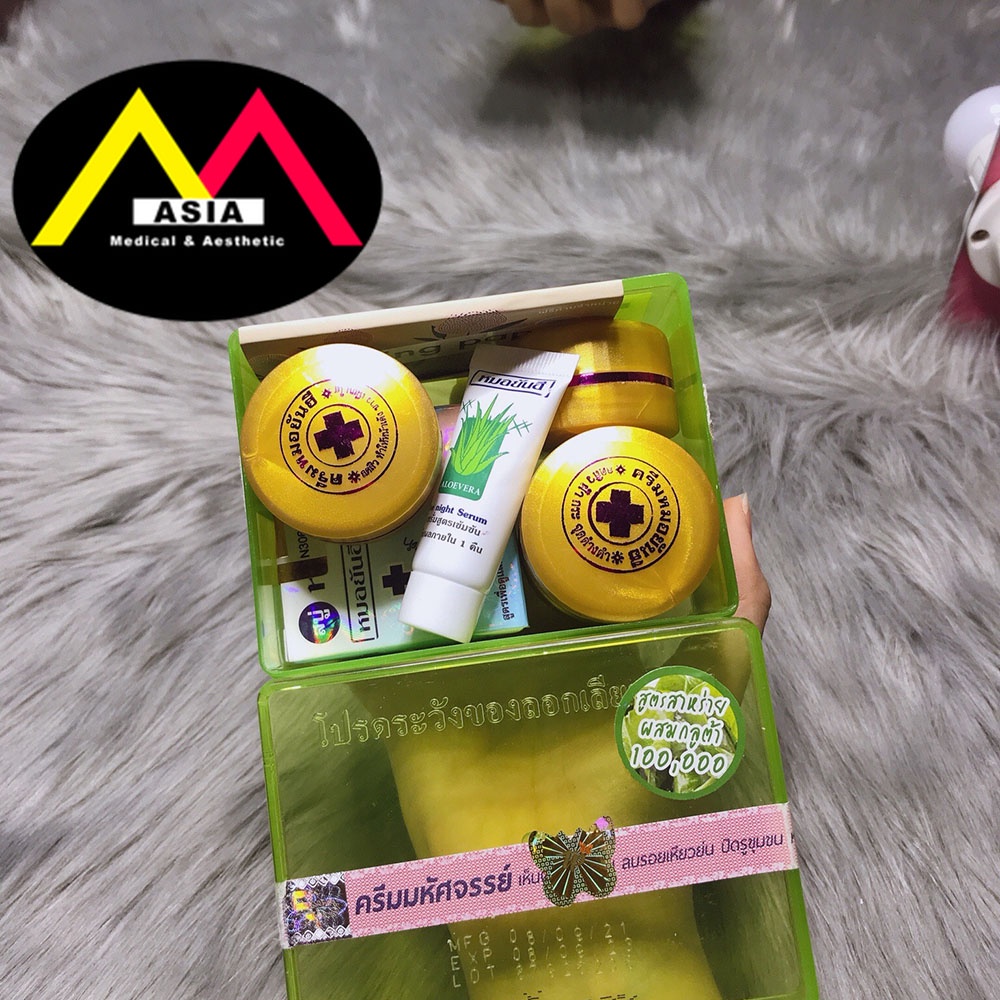 Bộ kem giảm nám thâm mờ thâm sẹo mụn tàn nhang dưỡng trắng da quầng thâm trẻ hóa làn da YANHEE  thái lan 100g