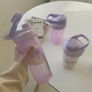 Bình Nước Nhựa Dung Tích Lớn In Chữ Messi