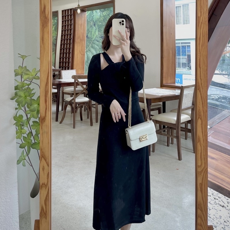 [ORDER] VÁY DÀI ĐEN/TRẮNG CỔ YẾM ( Ảnh feedback phía sau ) | BigBuy360 - bigbuy360.vn