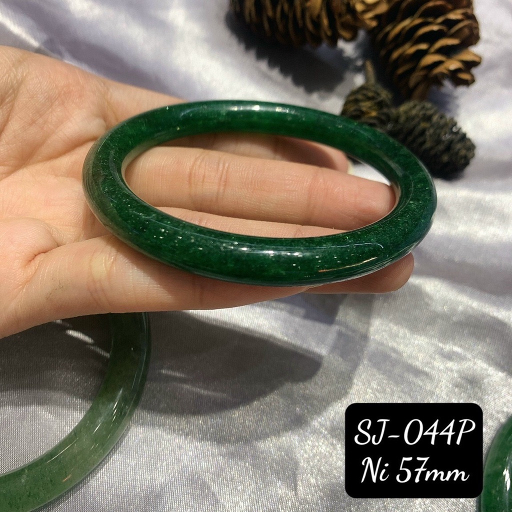 Vòng Kiềng Thach Anh Dâu Xanh Bảng Tròn 9-10mm