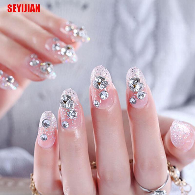 Set 24 Móng Tay Giả Đính Đá 3D Màu Hồng Trong Suốt Cho Cô Dâu