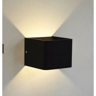 Đèn Tường Hắt Hai Đầu Hình Vuông Đen