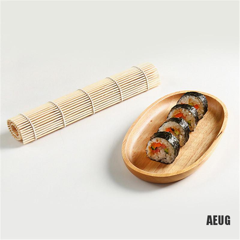 Thảm Cuộn Sushi Làm Từ Tre Kèm Vá Múc Cơm Sử Dụng Tiện Lợi