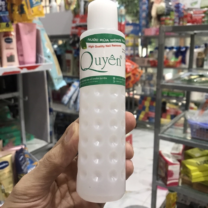 Nước rửa móng tay Quyên 125ml