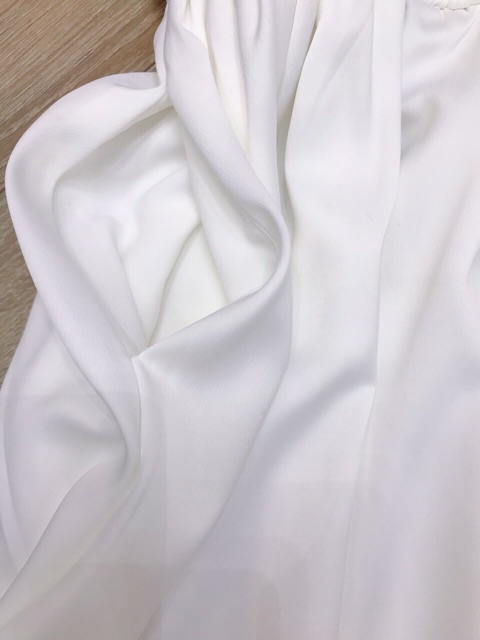 Váy Midi lụa trắng tiểu thư
