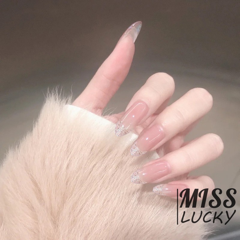 Set 24 Móng Tay Giả Thời Trang Thanh Tú Cho Nữ