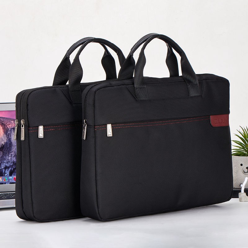 Trợ lý phụ nữ, túi xách tay