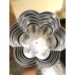 Khuôn  nhôm  dày hình  hoa mai đáy liền  12>24cm