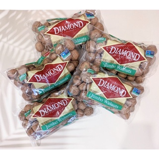 Hạt óc chó nguyên vỏ Diamond 453gram.