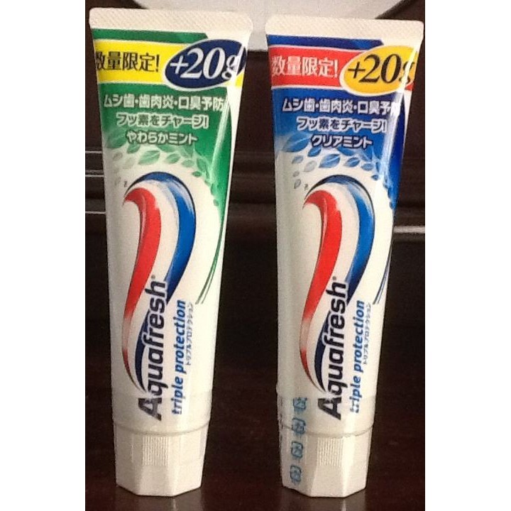 Kem đánh răng aquafresh Nhật