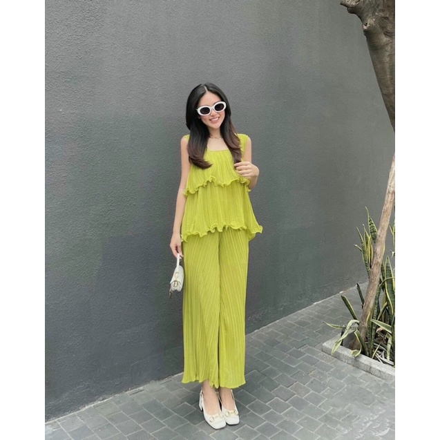 Set dập ly nữ áo dây bản to