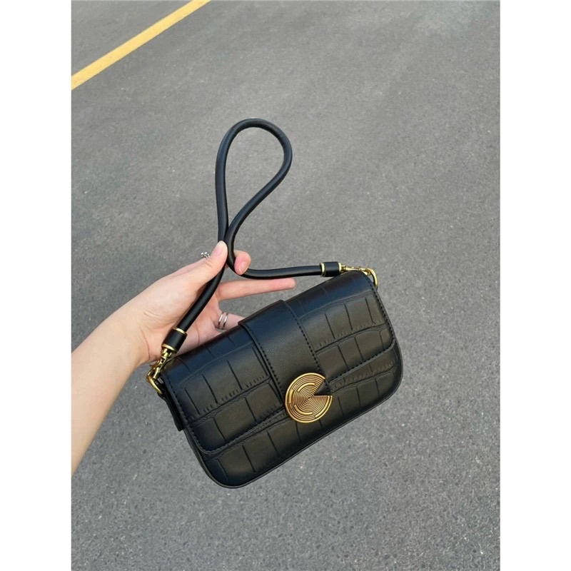 Túi xách nữ khoá tròn