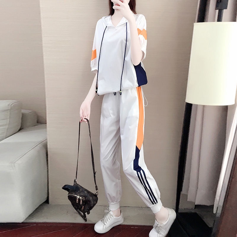 Bộ Đồ Thể Thao Dáng Rộng Thời Trang Mùa Hè Giản Dị Dành Cho Nữ