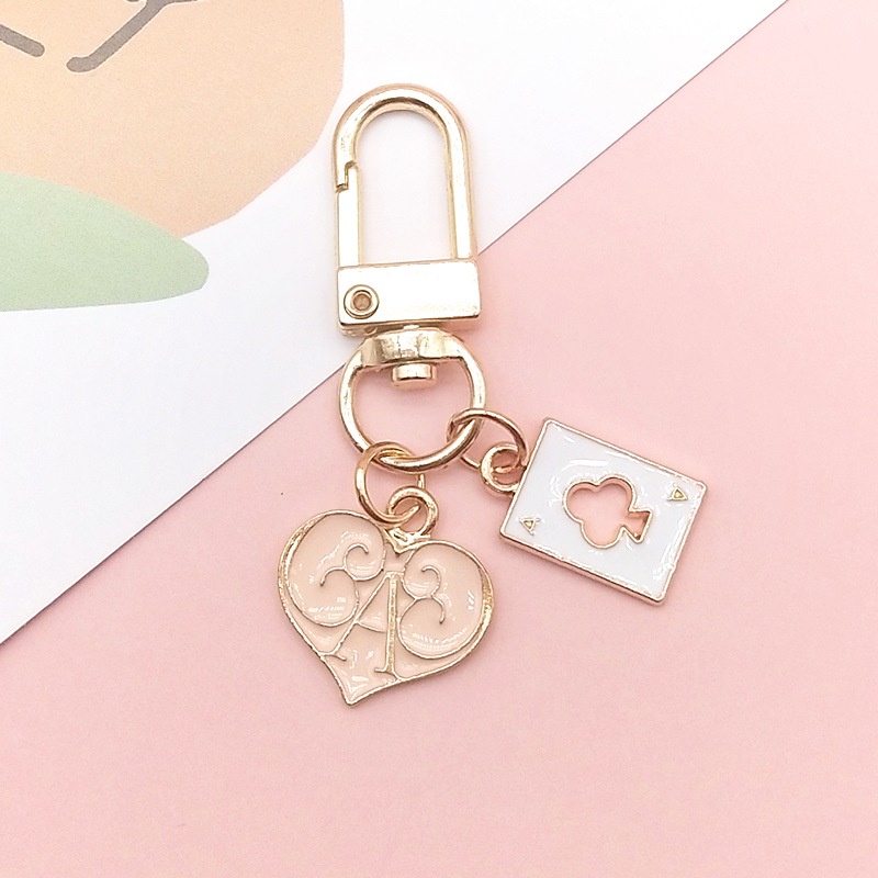 Móc Khóa Kim Loại 6 Kiểu Dáng Dễ Thương Dùng Làm Quà Tặng Cho Bạn Bè