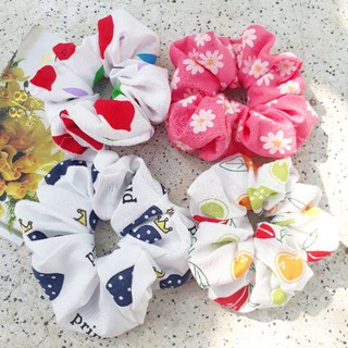 Scrunchies dây cột tóc vải họa tiết siêu rễ thương