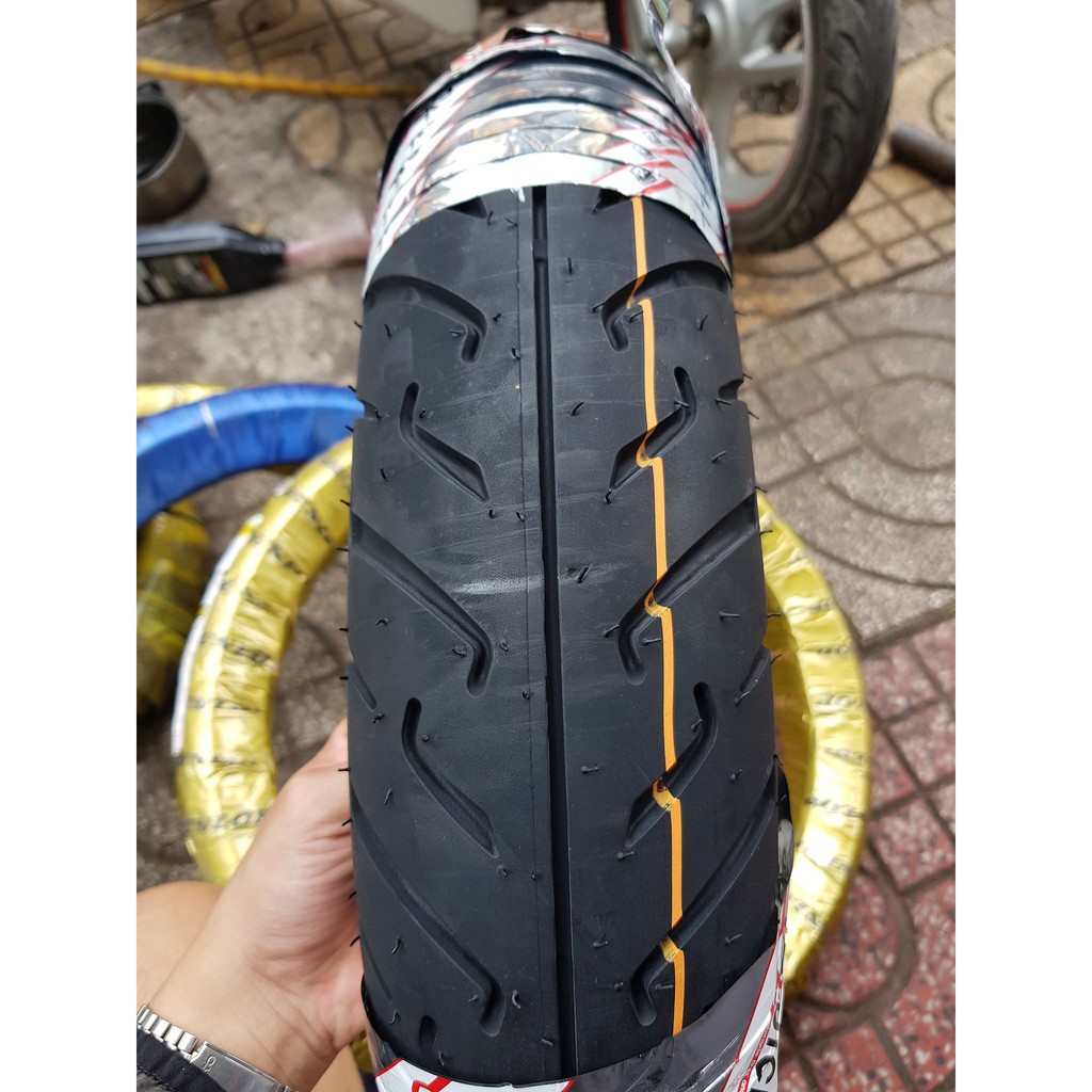 Cặp vỏ xe Quick gai SH Ý hàng Thái Lan cho SH 125 150. Size 100/80-16 và 120/80-16. Giá 1 cặp